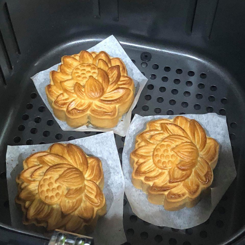 LÀM BÁNH TRUNG THU BẰNG NỒI CHIÊN KHÔNG DẦU CỰC ĐƠN GIẢN