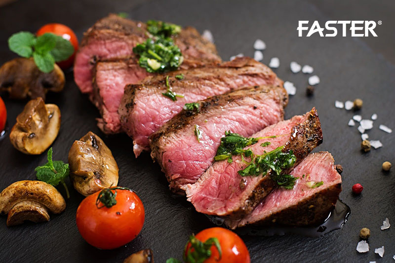 Cách làm steak bò sốt tiêu đen