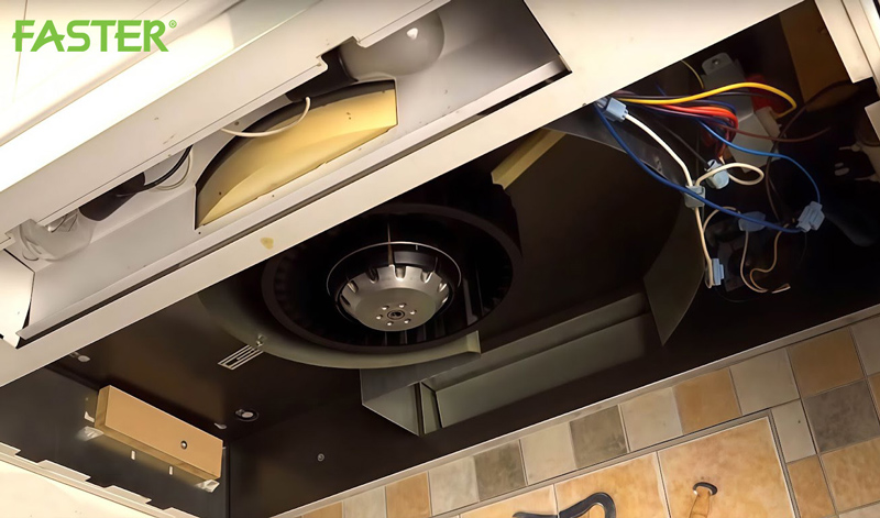 Máy hút mùi cũ thường xuyên hỏng vặt